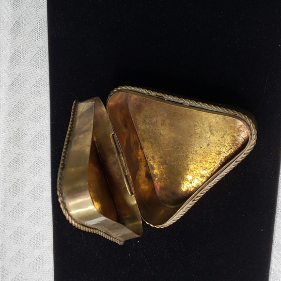 Brass Hinged Box Triangular - Picture 2 of 9